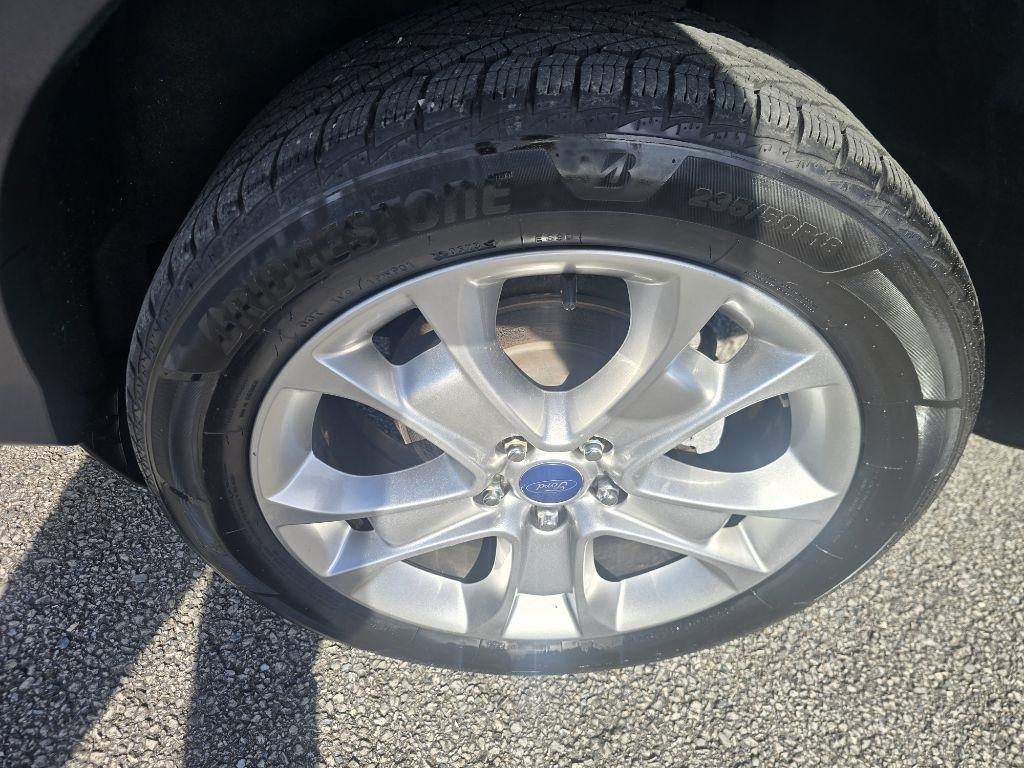 Ford Escape Titanium 4WD 2016