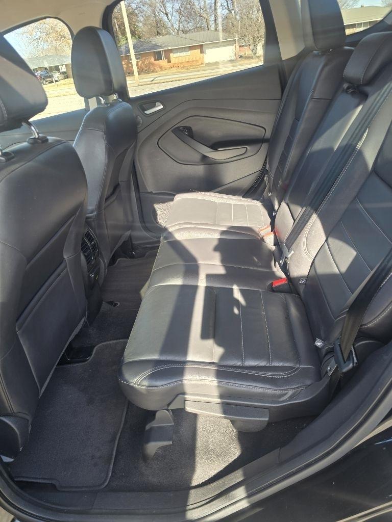 Ford Escape Titanium 4WD 2016