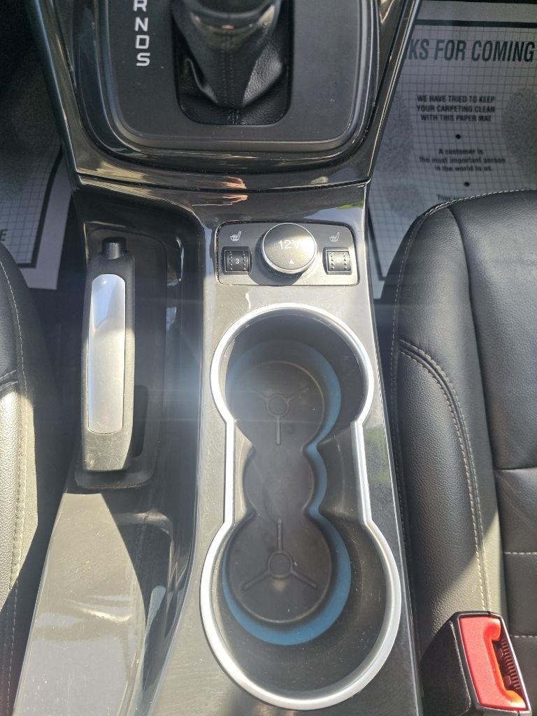 Ford Escape Titanium 4WD 2016