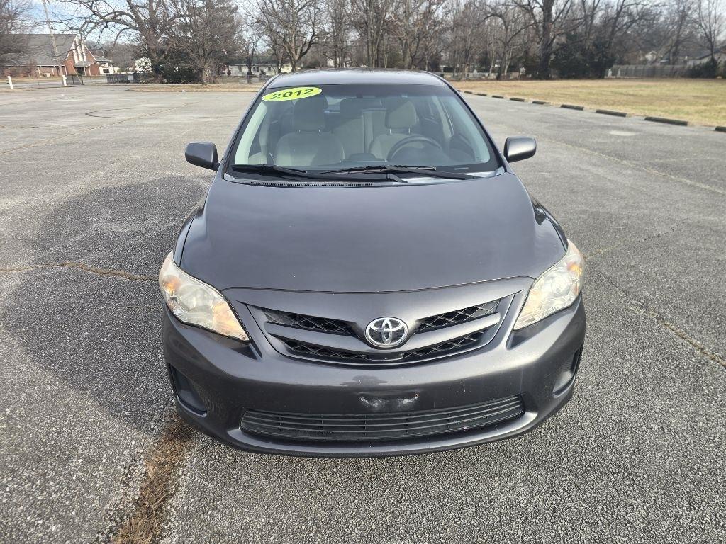 Toyota Corolla L 4-Speed AT 2012