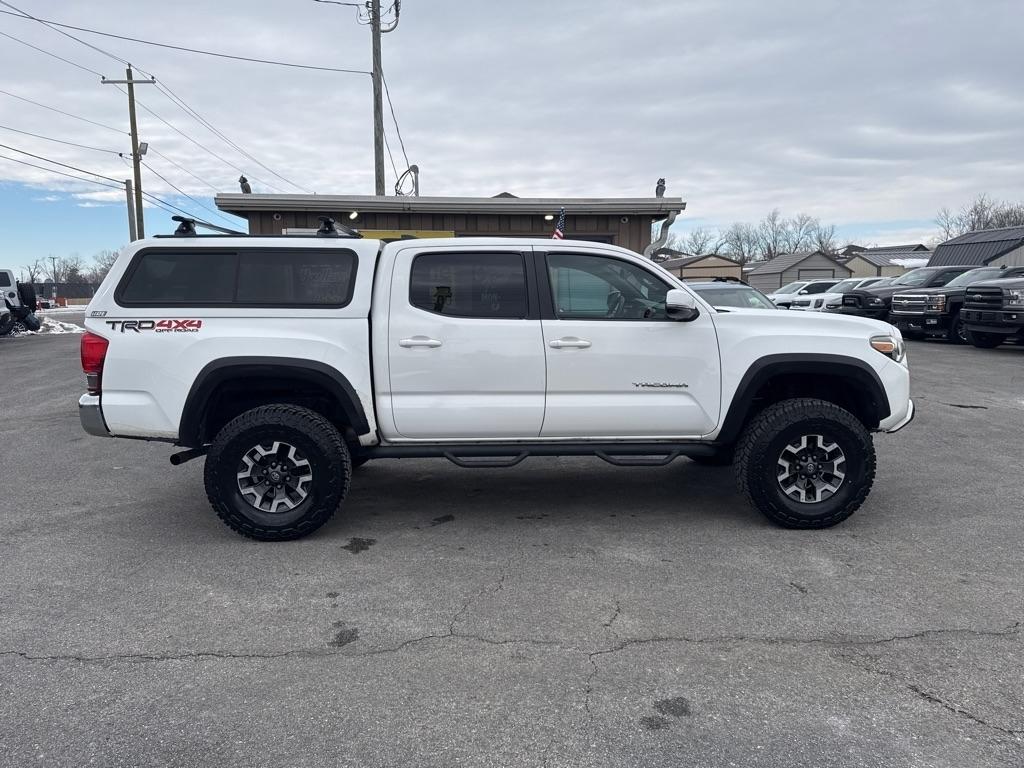 Toyota Tacoma SR5 Double Cab Long Bed V6 6AT 4WD 2016