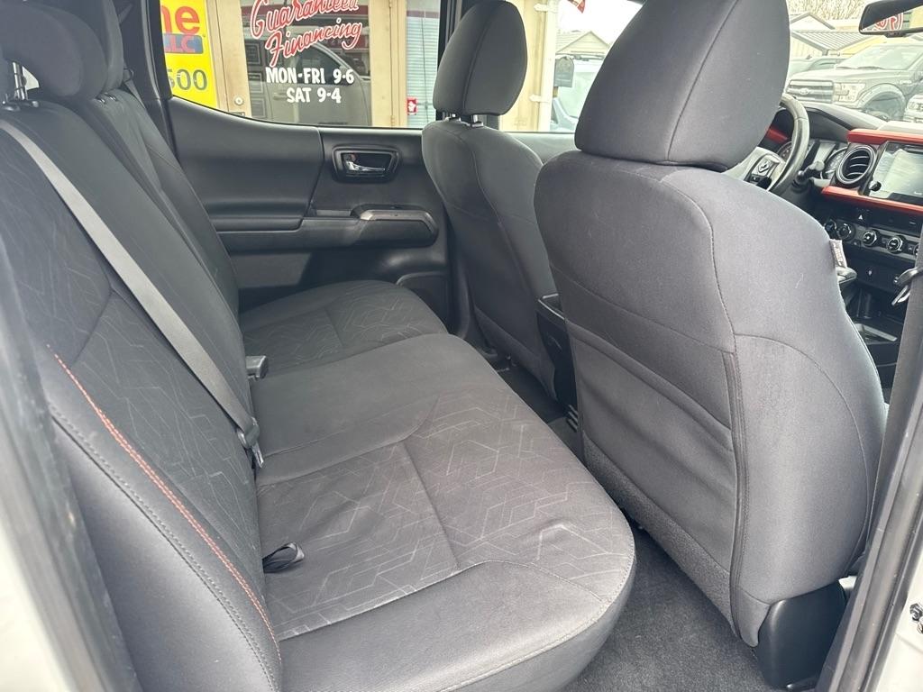 Toyota Tacoma SR5 Double Cab Long Bed V6 6AT 4WD 2016