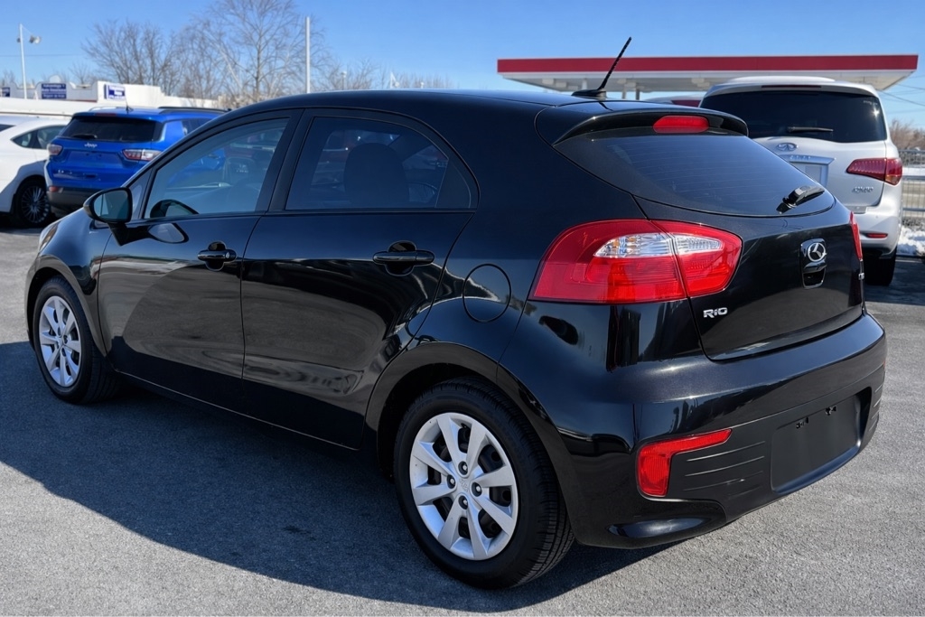 Kia Rio5 EX 2016