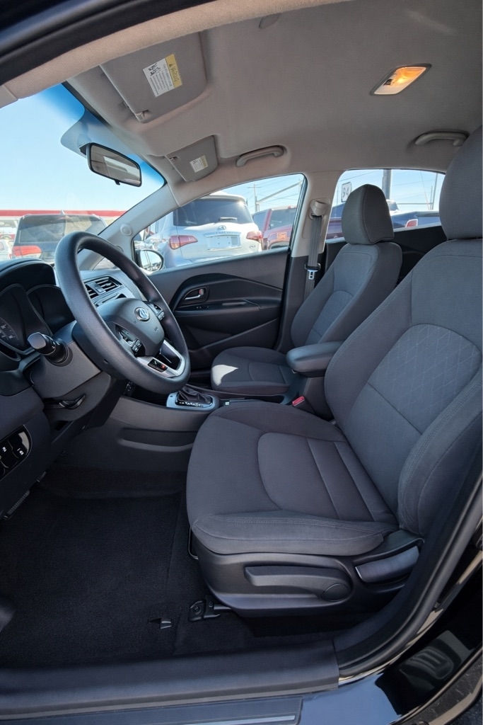 Kia Rio5 EX 2016