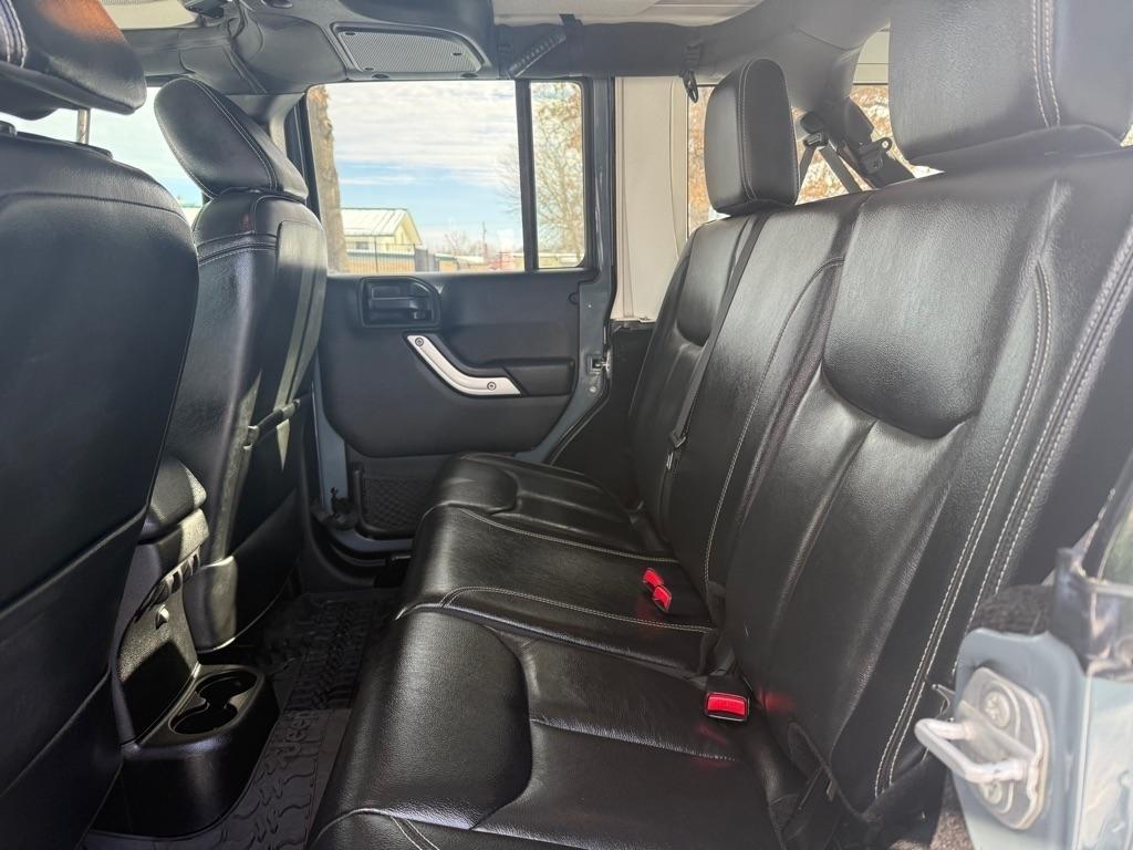 Jeep Wrangler Unlimited Unlimited Rubicon 4WD 2015