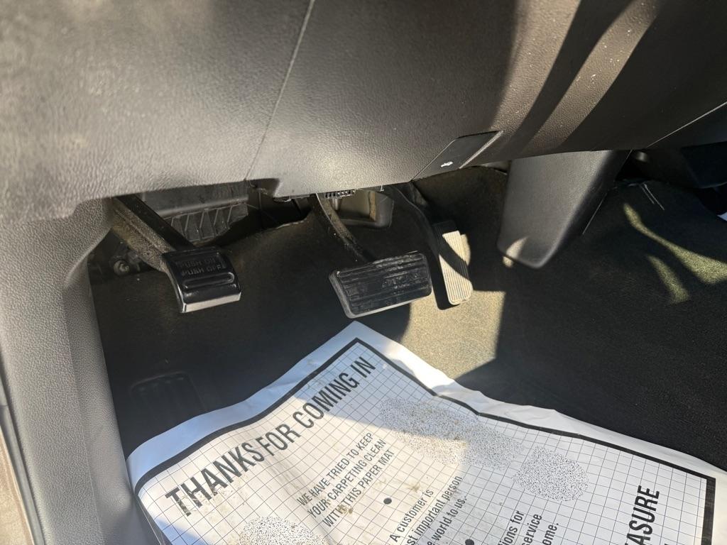 Chevrolet Silverado 1500 1LT Crew Cab 4WD 2014