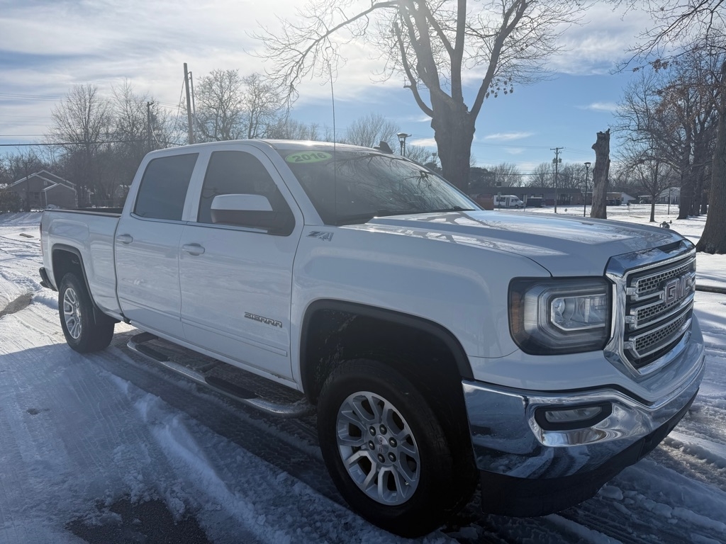 GMC Sierra 1500 SLE Crew Cab Long Box 4WD 2016