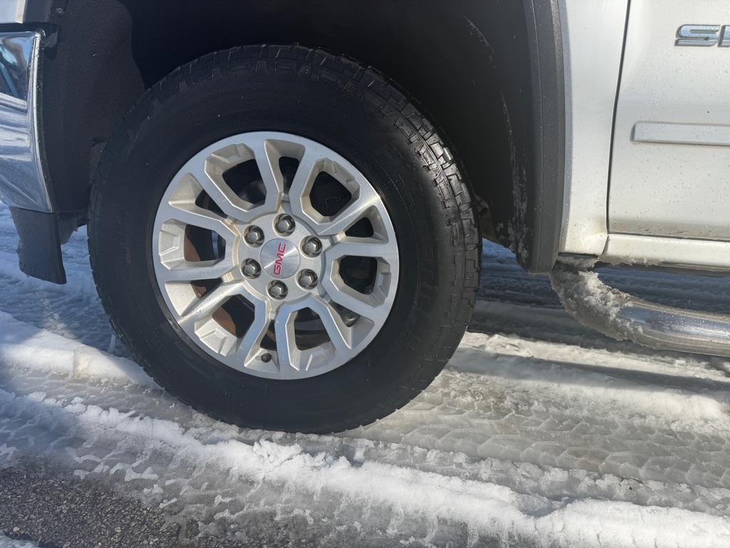 GMC Sierra 1500 SLE Crew Cab Long Box 4WD 2016