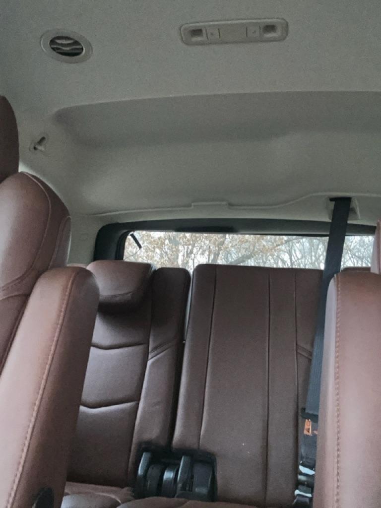 Cadillac Escalade Luxury 2WD 2016