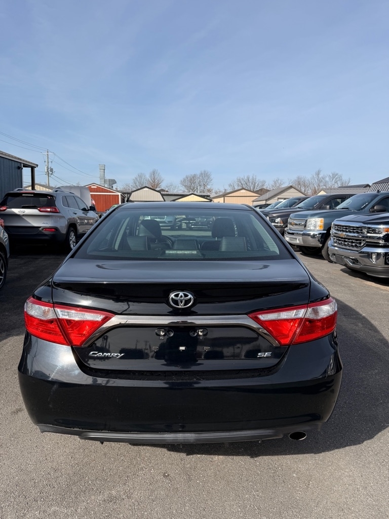 Toyota Camry XLE 2016