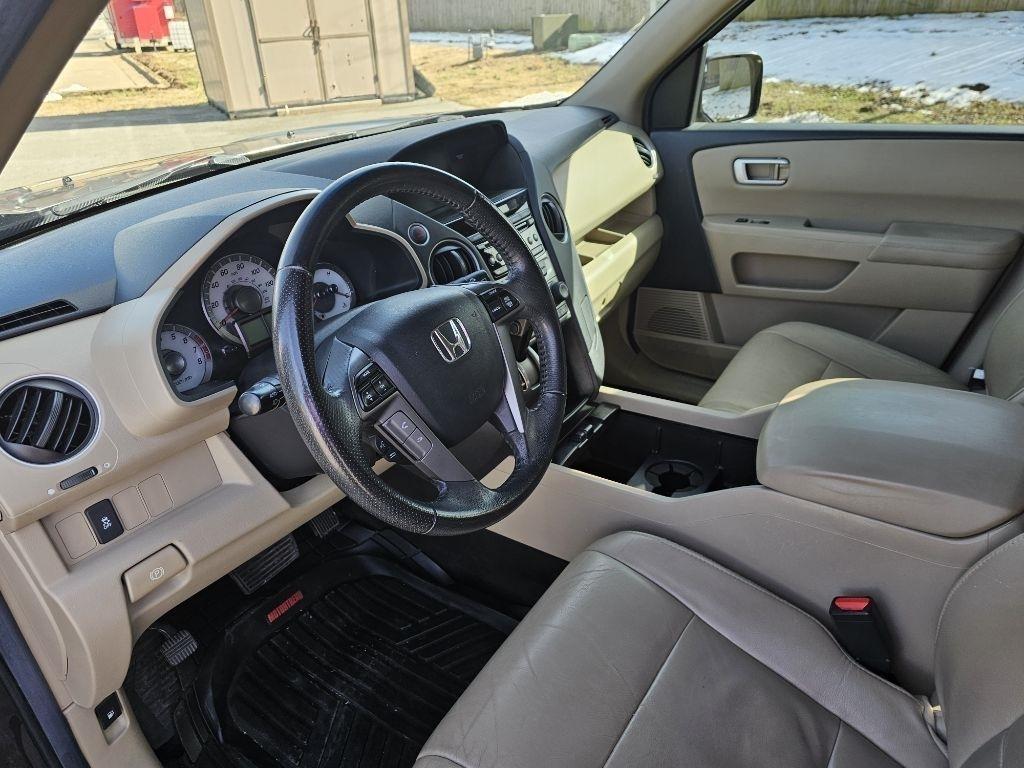 Honda Pilot EX-L 4WD 5-Spd AT 2012