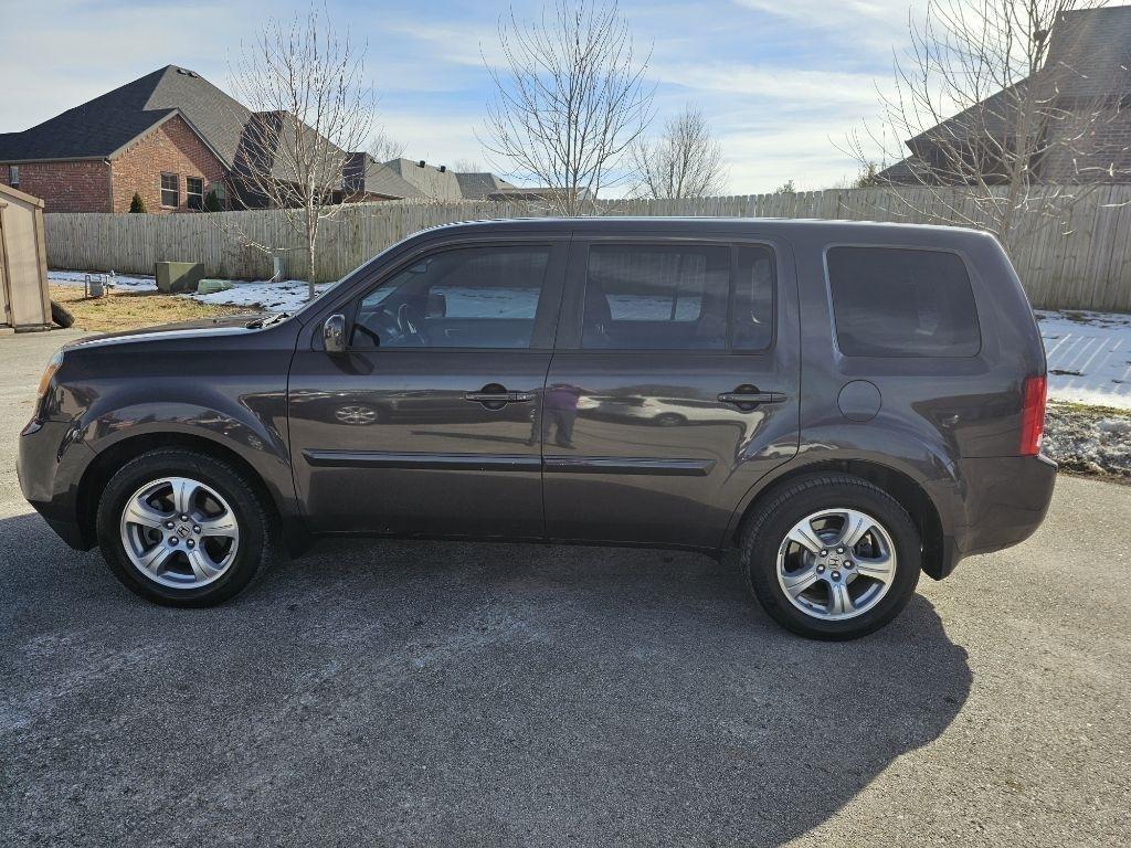 Honda Pilot EX-L 4WD 5-Spd AT 2012
