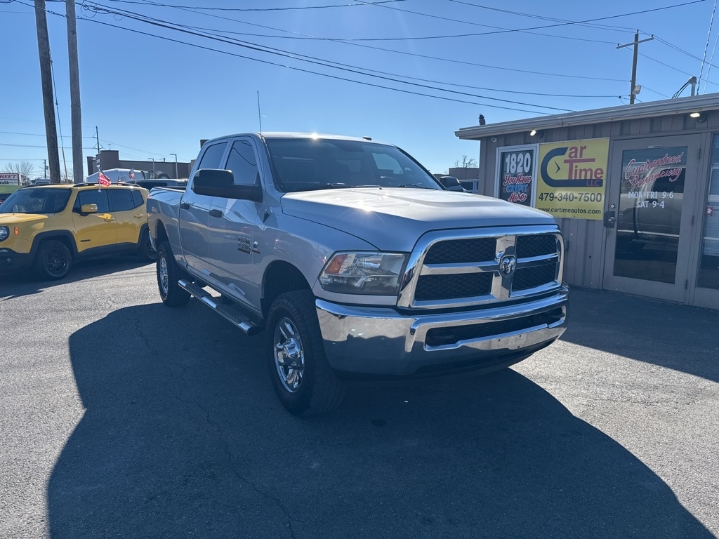 RAM 2500 Tradesman Crew Cab SWB 4WD 2015