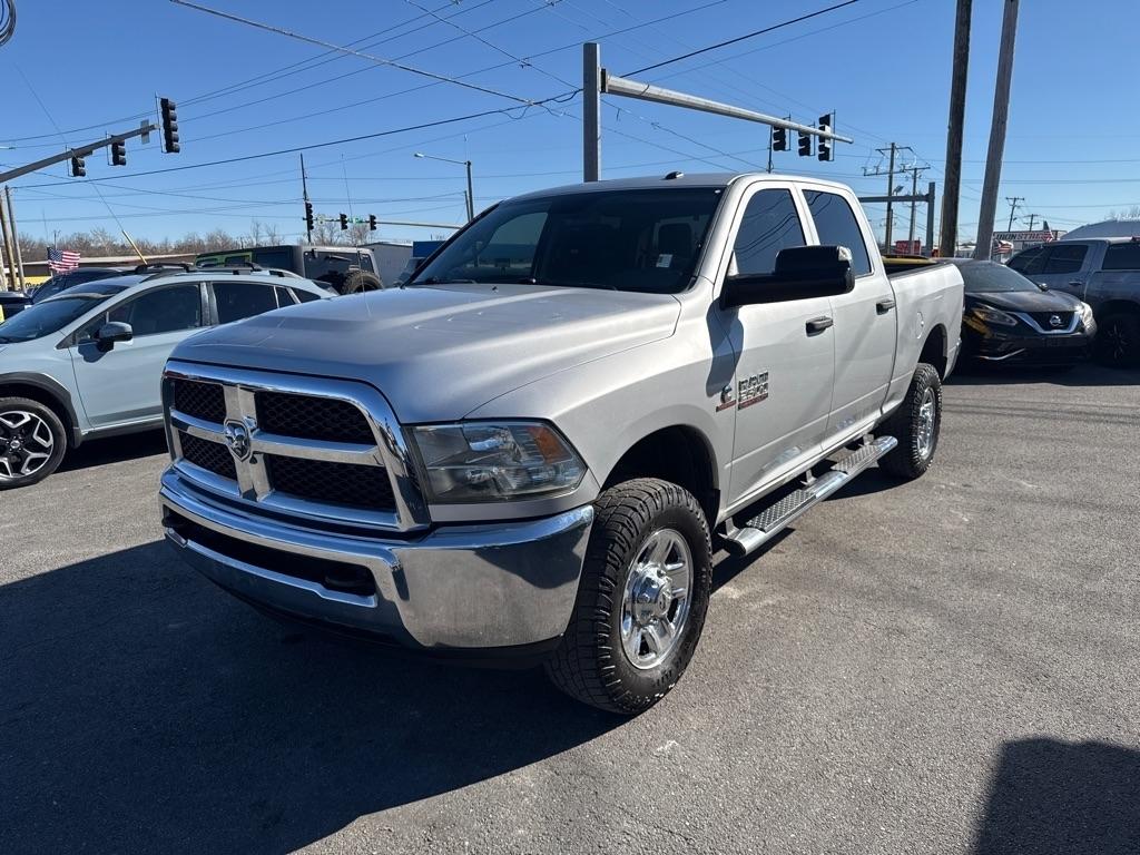 RAM 2500 Tradesman Crew Cab SWB 4WD 2015