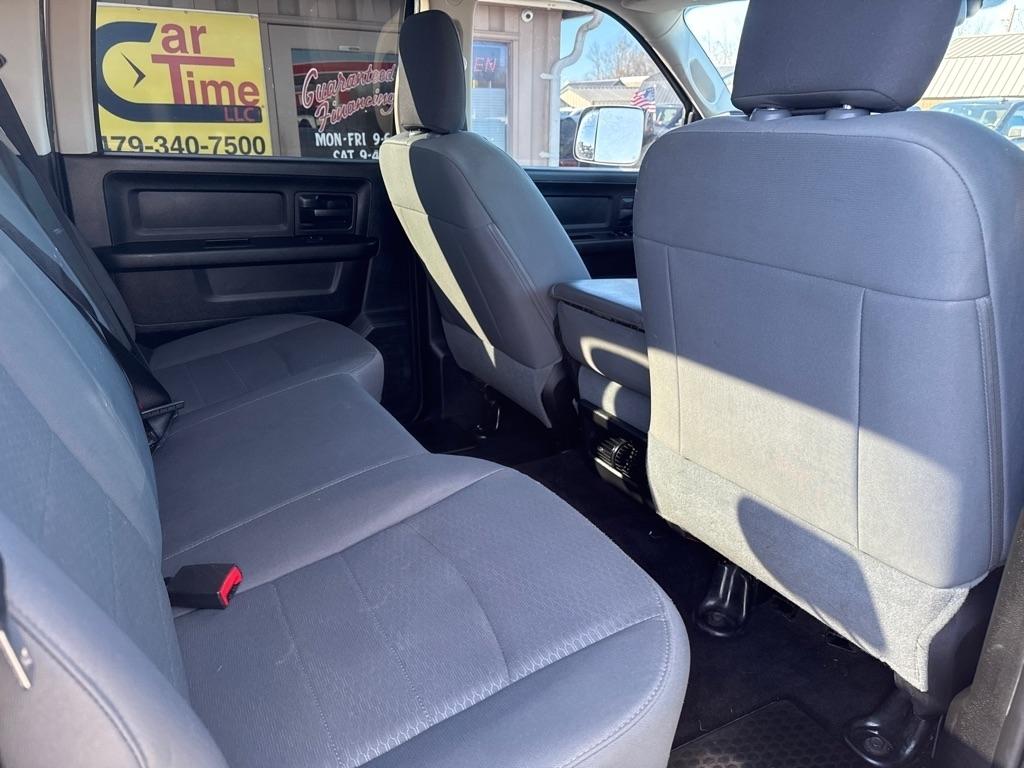 RAM 2500 Tradesman Crew Cab SWB 4WD 2015