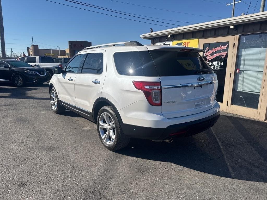 Ford Explorer Limited FWD 2012