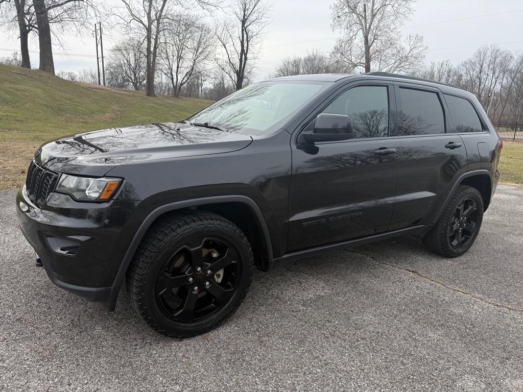 Jeep Grand Cherokee Laredo 4WD 2019