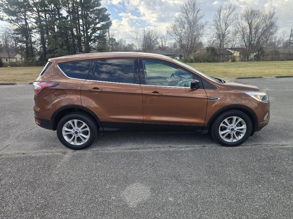 Ford Escape SE FWD 2017