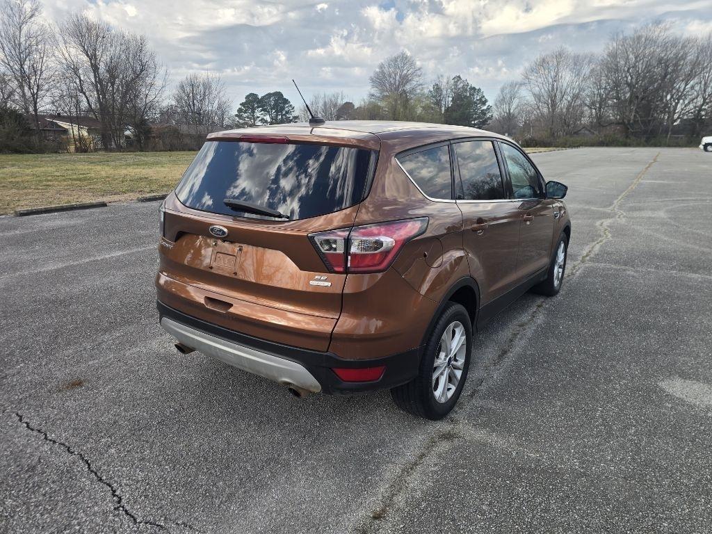 Ford Escape SE FWD 2017