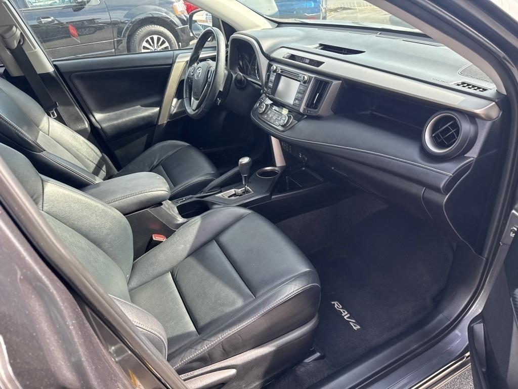 Toyota RAV4 Limited FWD 2015