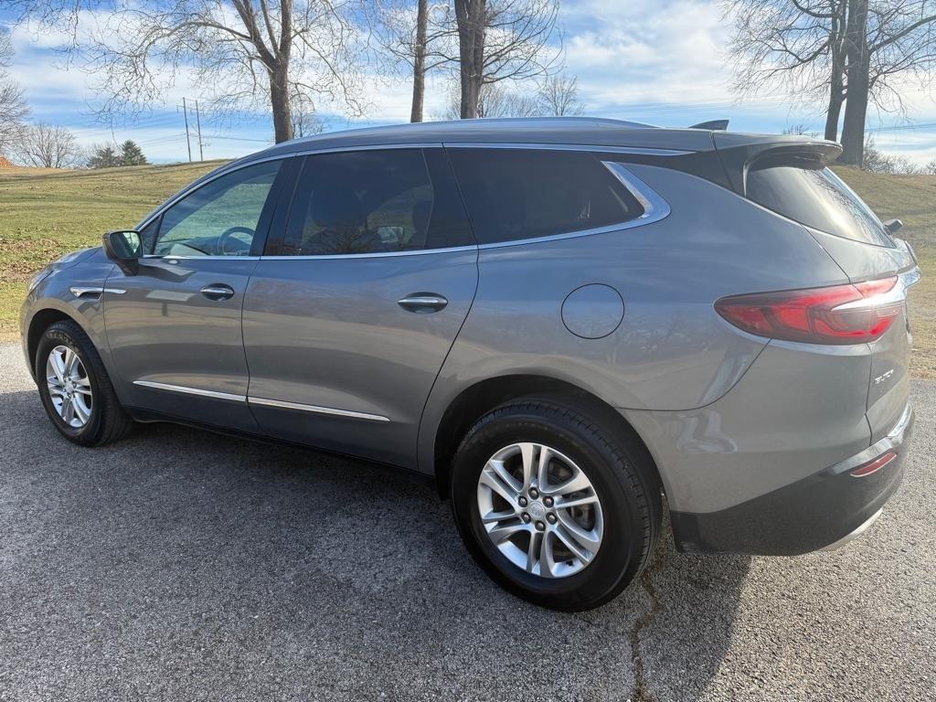 Buick Enclave Essence AWD 2018