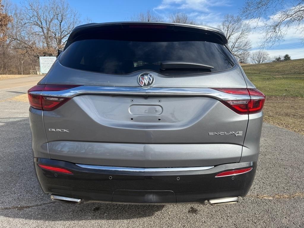 Buick Enclave Essence AWD 2018