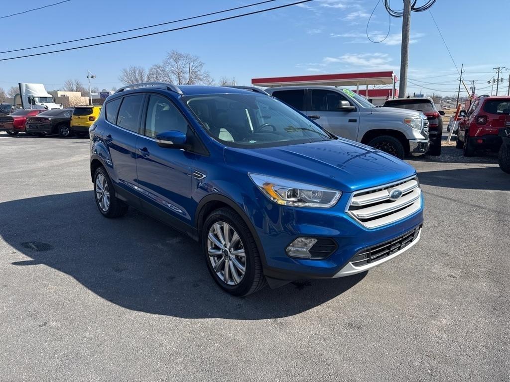 Ford Escape Titanium 4WD 2018