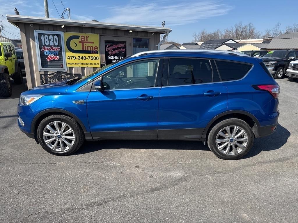 Ford Escape Titanium 4WD 2018