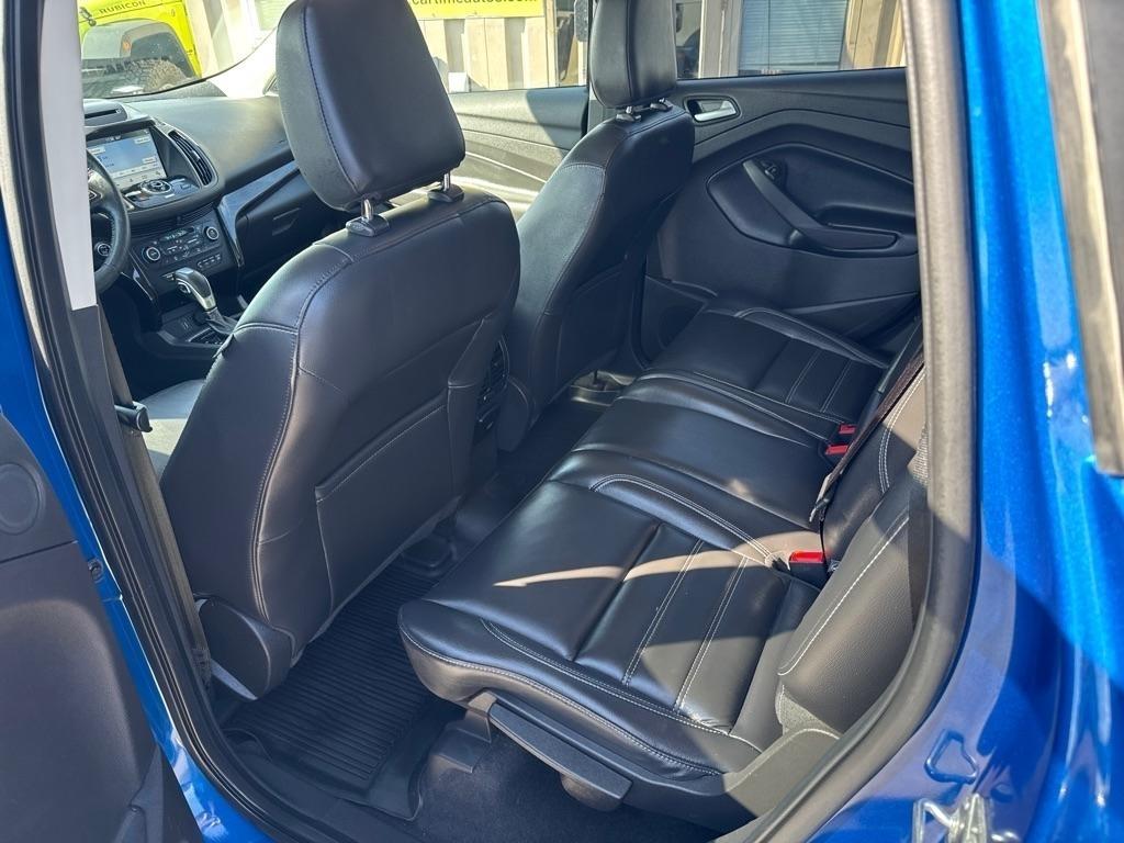 Ford Escape Titanium 4WD 2018