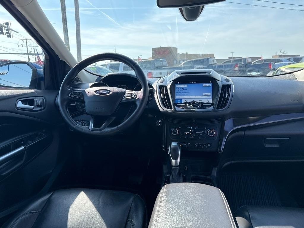 Ford Escape Titanium 4WD 2018