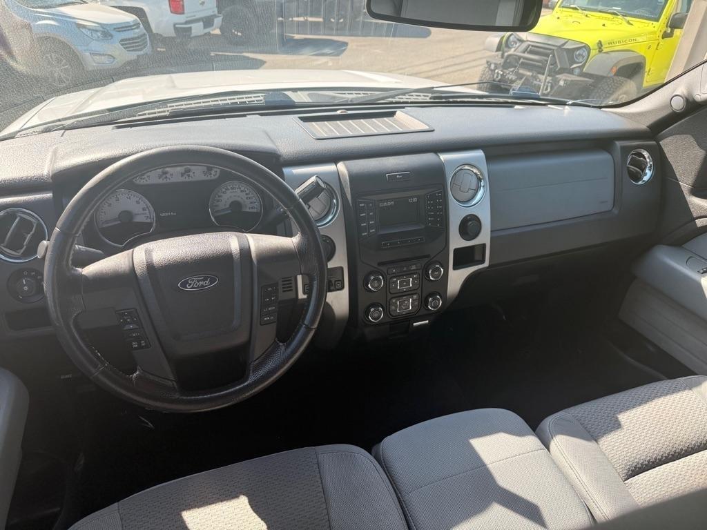 Ford F-150 XL SuperCrew 5.5-ft. Bed 4WD 2014