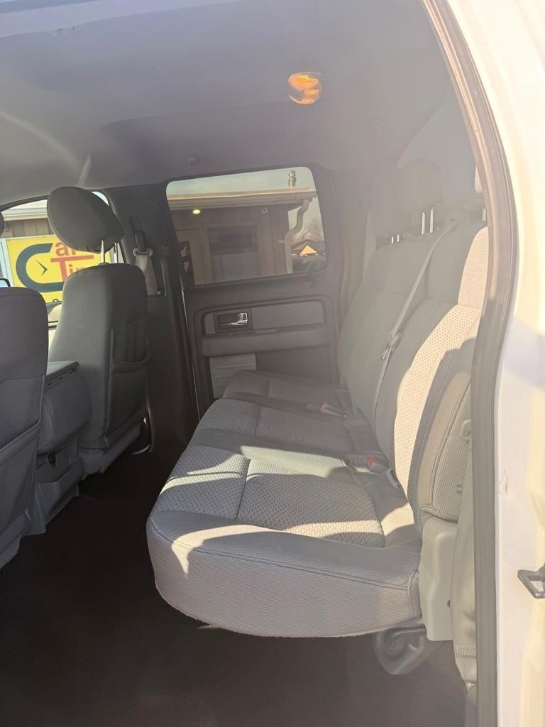Ford F-150 XL SuperCrew 5.5-ft. Bed 4WD 2014