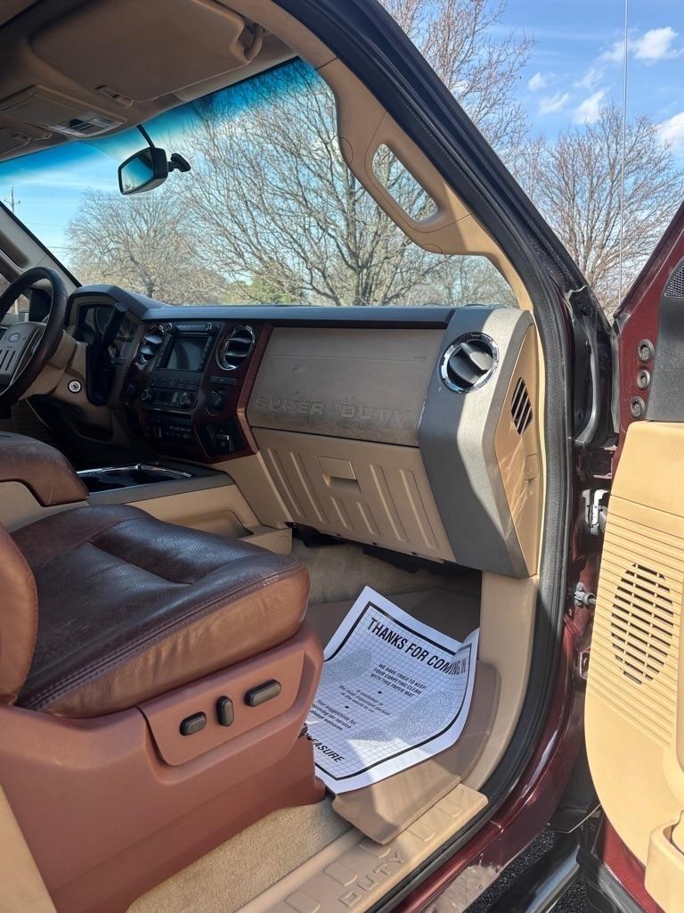 Ford F-350 SD XL Crew Cab 4WD 2011