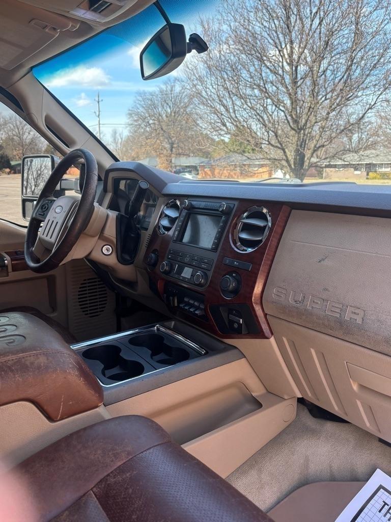 Ford F-350 SD XL Crew Cab 4WD 2011