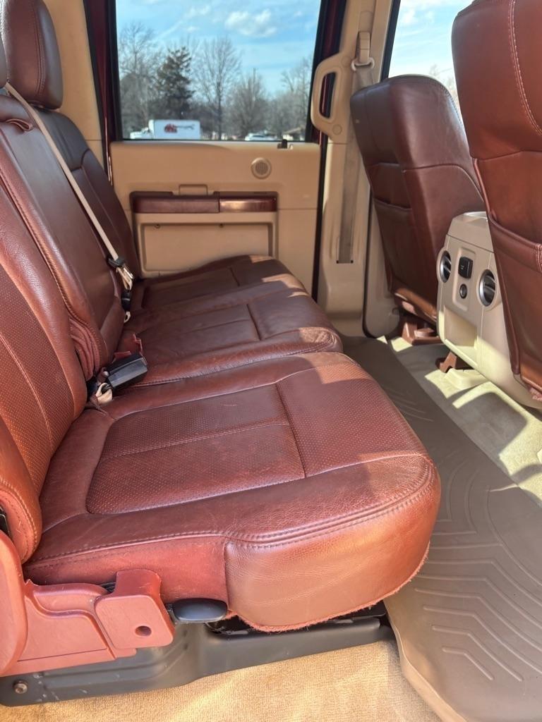 Ford F-350 SD XL Crew Cab 4WD 2011