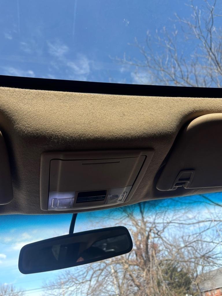 Ford F-350 SD XL Crew Cab 4WD 2011