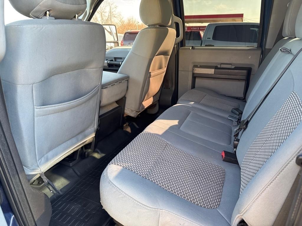 Ford Super Duty F-250 SRW XL Crew Cab 4WD 2013