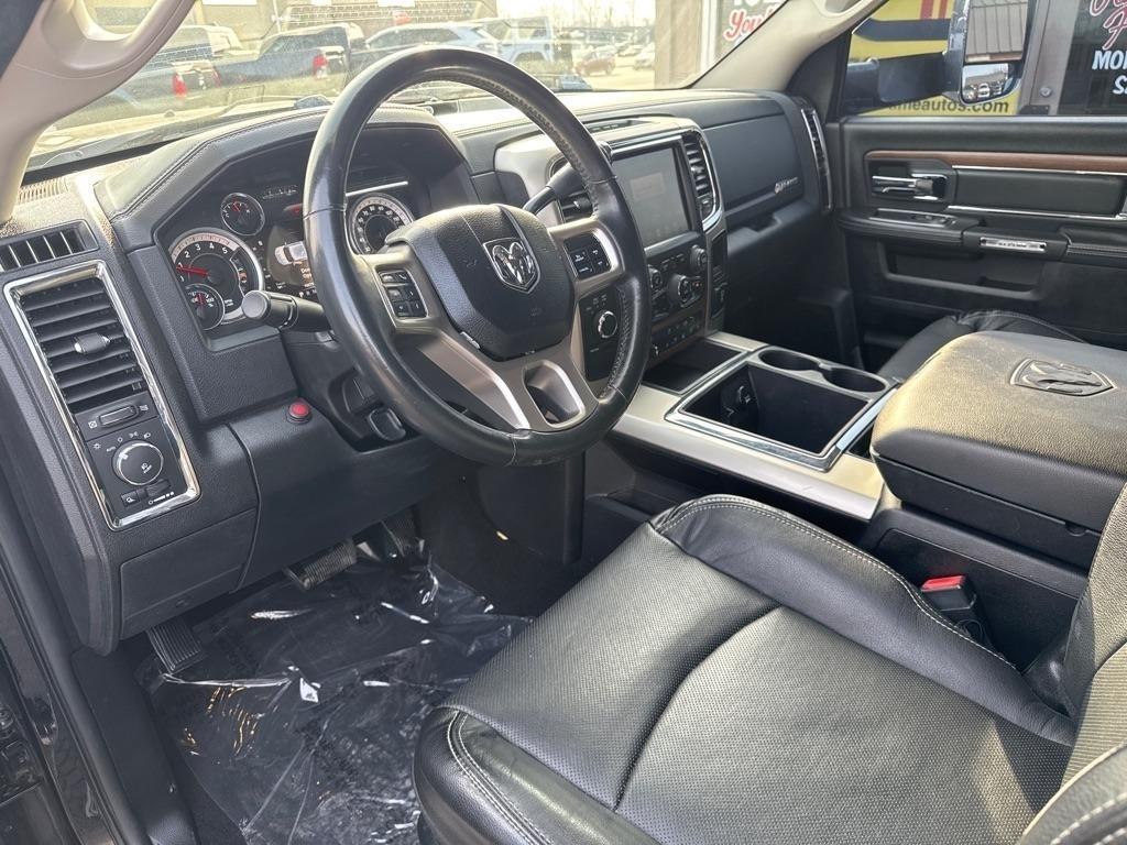 RAM 2500 Laramie Mega Cab 4WD 2014