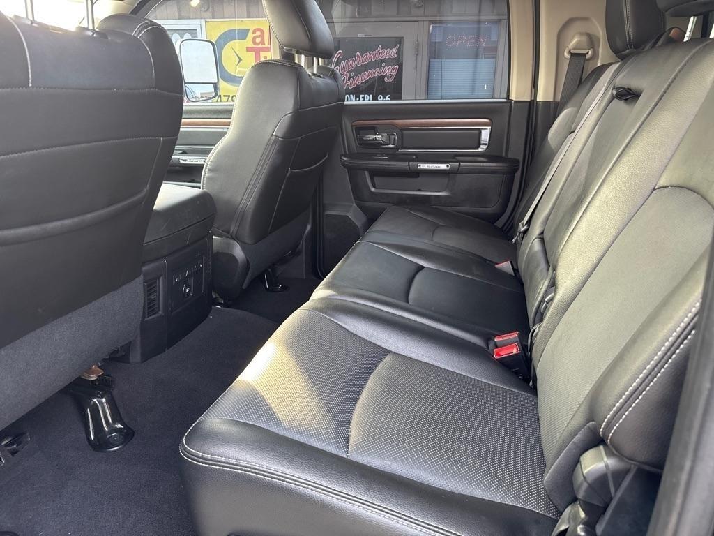 RAM 2500 Laramie Mega Cab 4WD 2014