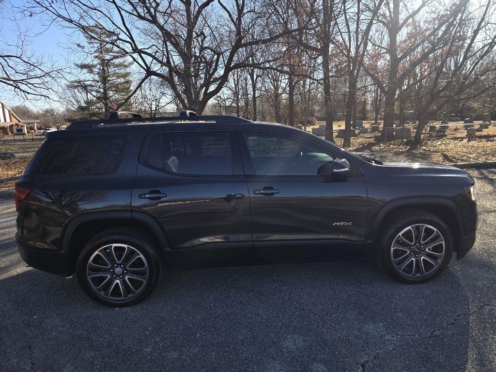 GMC Acadia SLE 2020