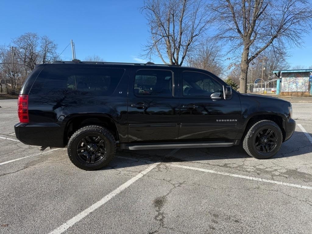 Chevrolet Suburban LTZ 1500 4WD 2013