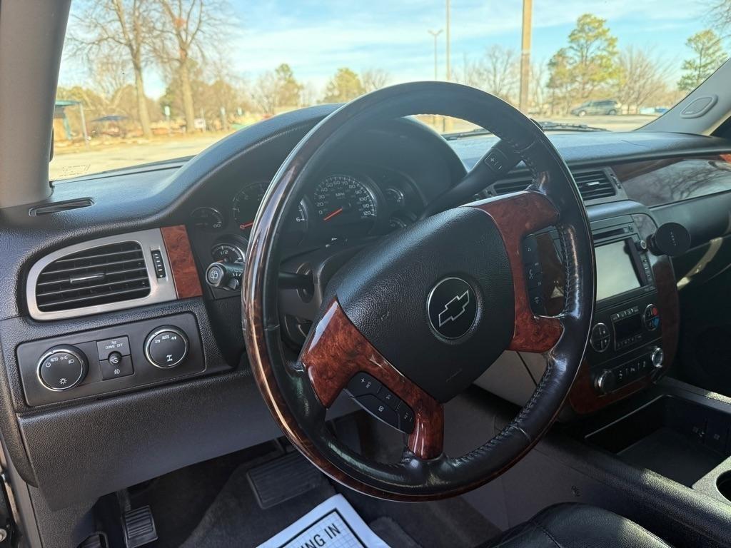 Chevrolet Suburban LTZ 1500 4WD 2013