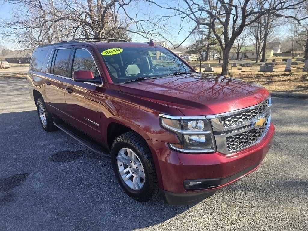 Chevrolet Suburban LT 4WD 2019