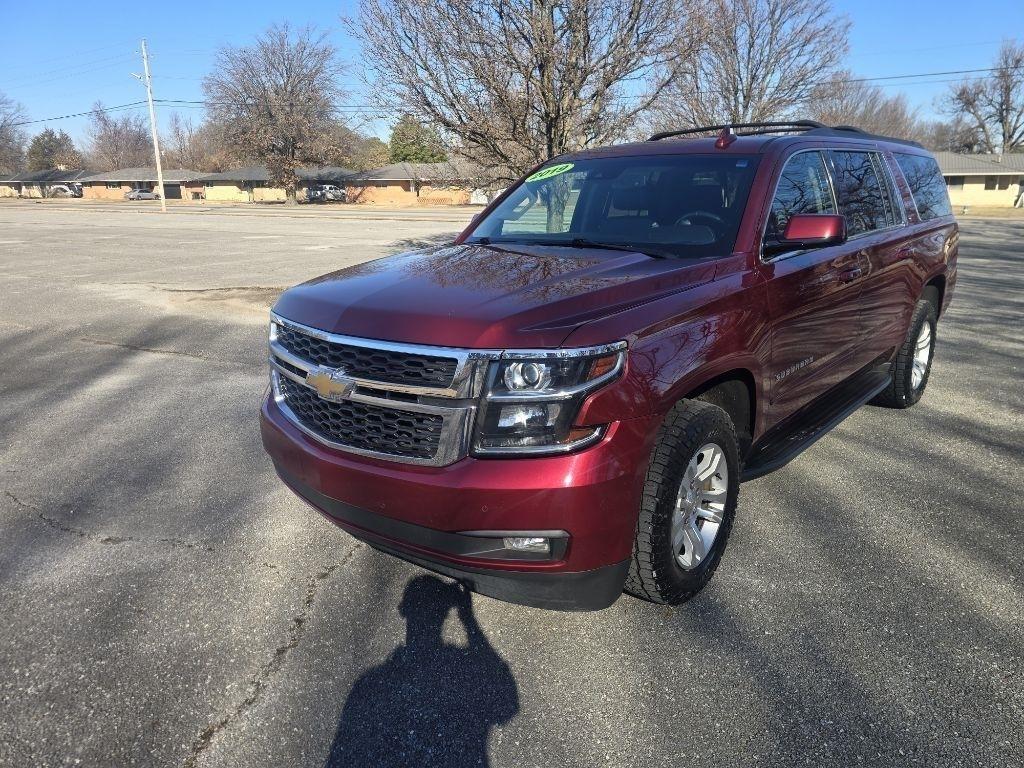 Chevrolet Suburban LT 4WD 2019