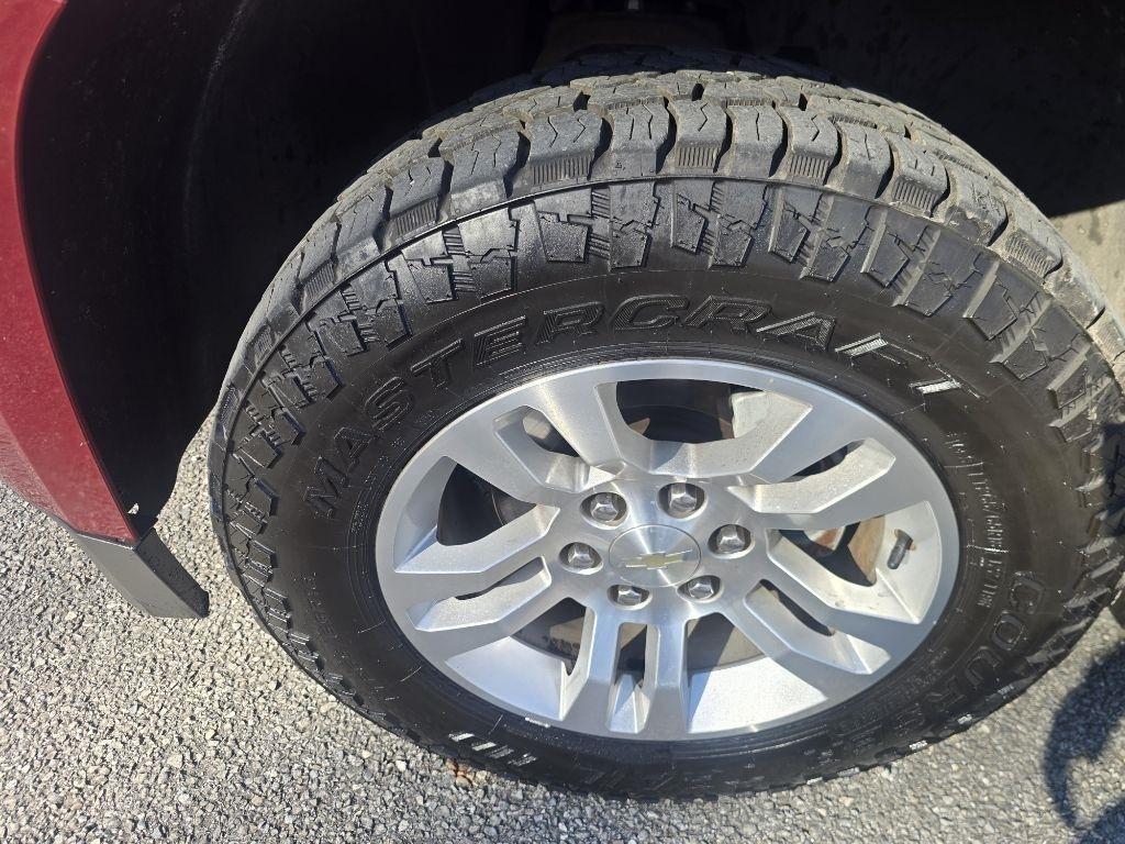 Chevrolet Suburban LT 4WD 2019