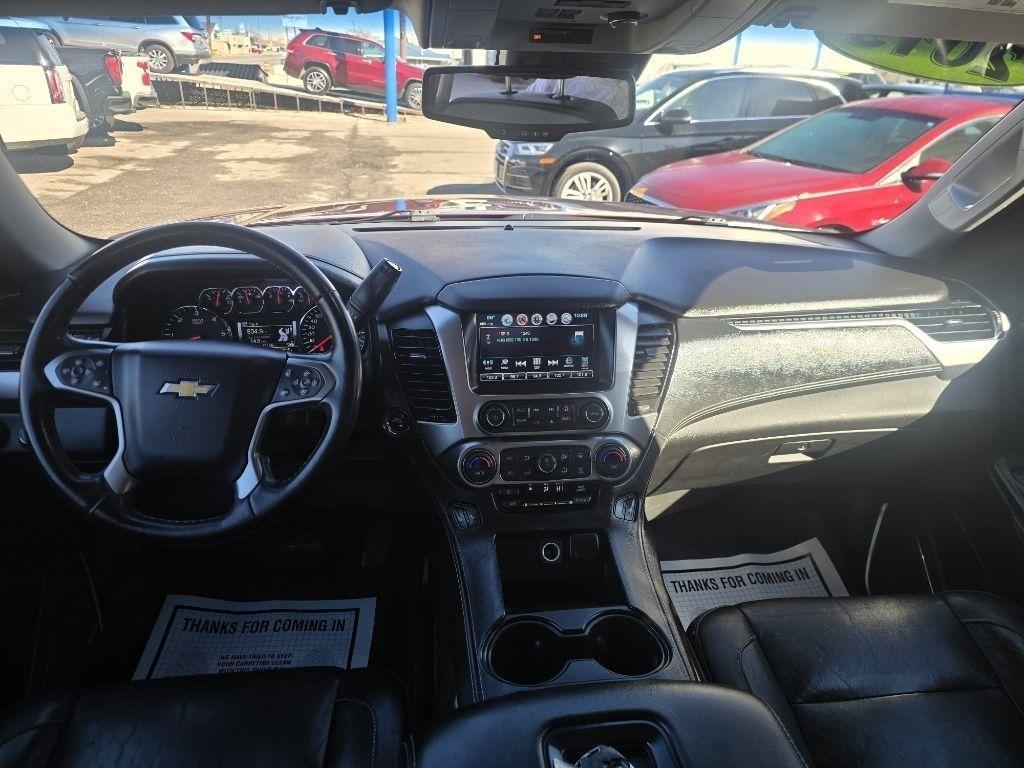 Chevrolet Suburban LT 4WD 2019