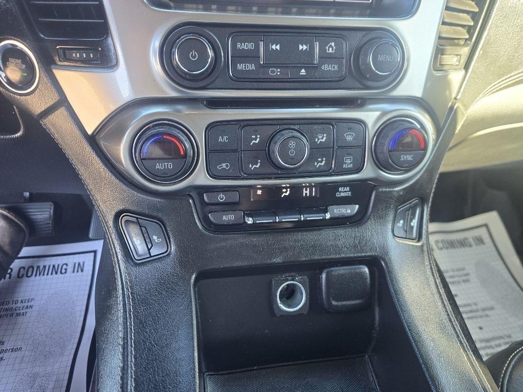 Chevrolet Suburban LT 4WD 2019