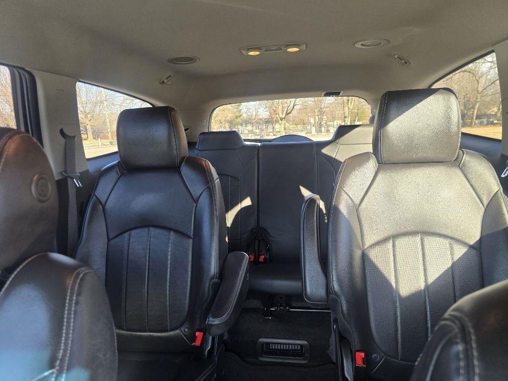 Buick Enclave Leather FWD 2017