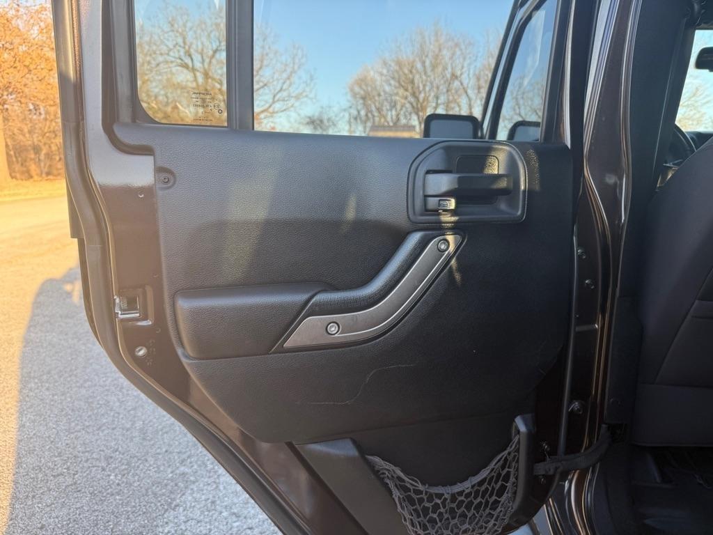 Jeep Wrangler Unlimited Unlimited Sport 4WD 2013