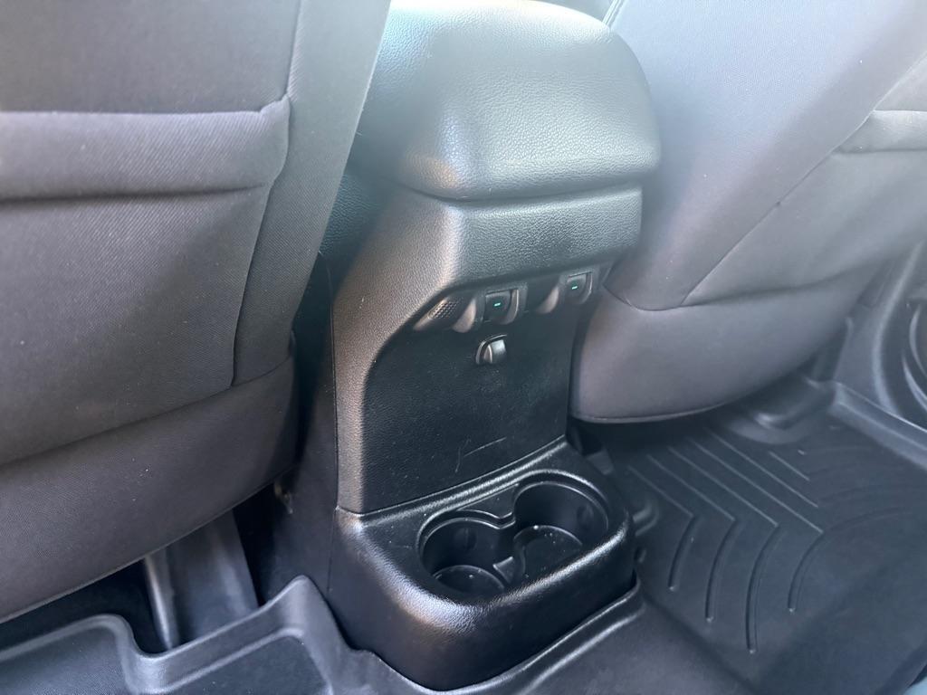 Jeep Wrangler Unlimited Unlimited Sport 4WD 2013